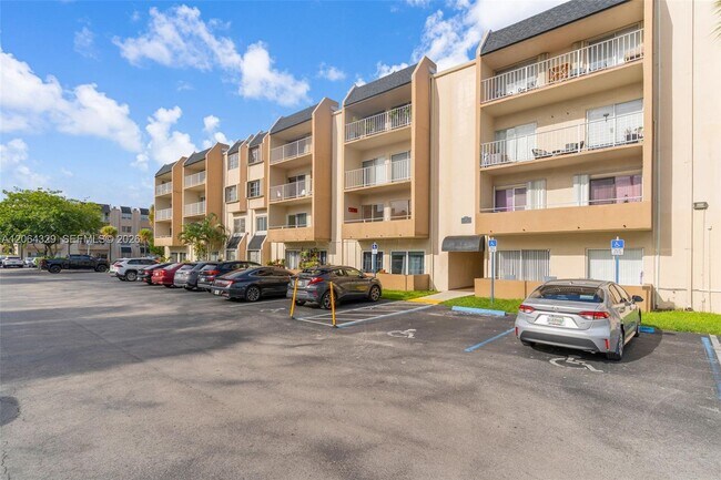 7745 SW 86th St Unit D-218