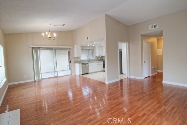 Photo - 1044 Ardmore Cir