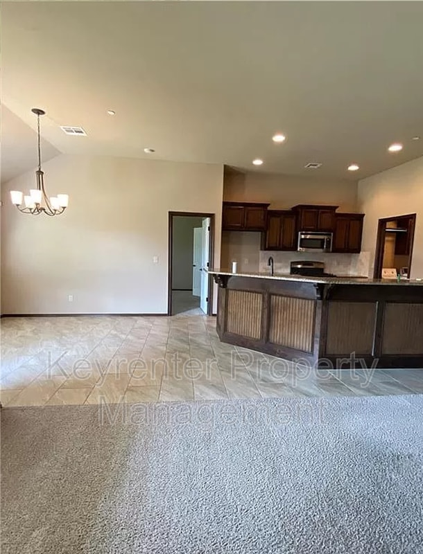 Photo - 1540 SW 95th St