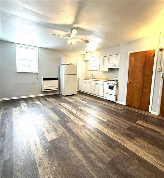 Photo - 2811 Brownsville Rd