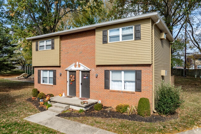 Woodview Estates