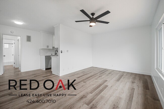 Photo - 14807 Normandie Ave Unidad 04