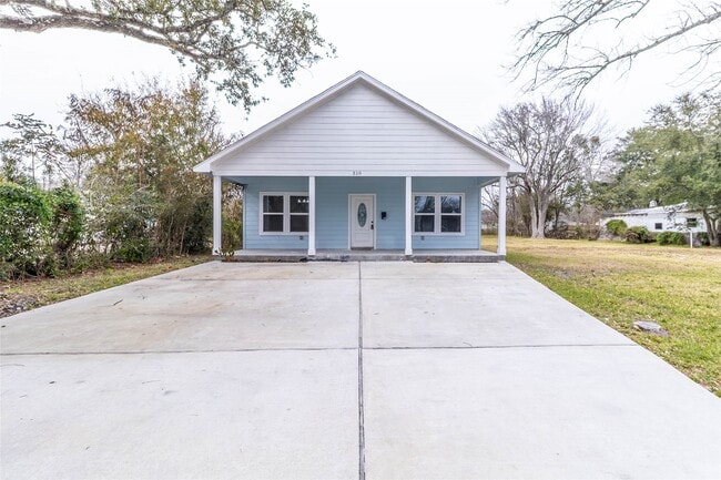 Building Photo - 510 Bluebonnet Dr