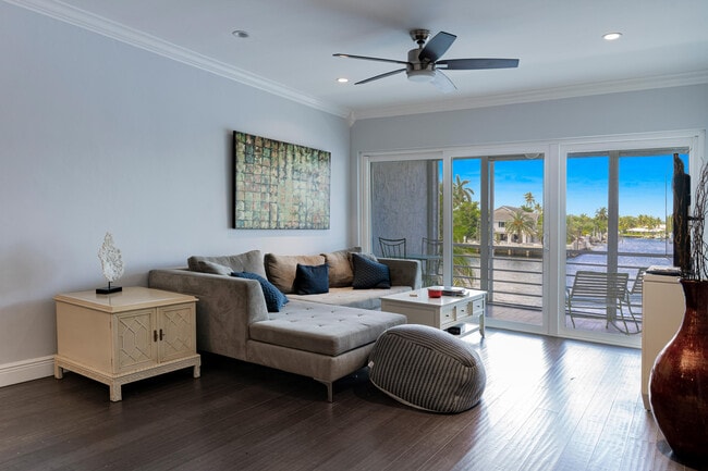 Photo - 3605 NE 32nd Ave Unit 205