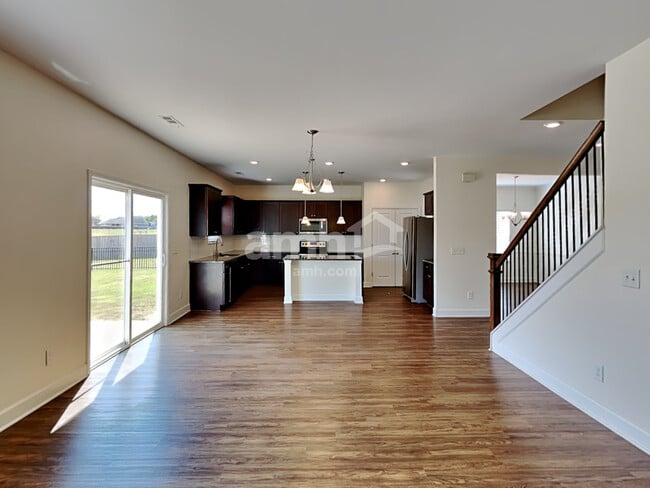 Photo - 600 Drema Ct