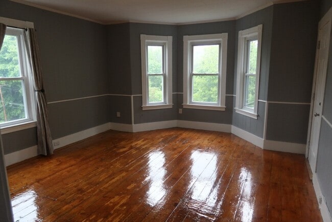 Building Photo - 348 Fairmount St Unit 1
