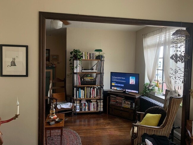 Building Photo - Lincolnshire Apartments