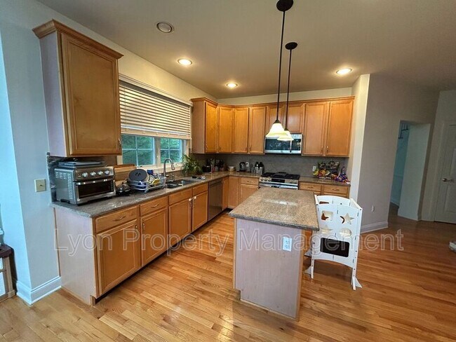Photo - 240 Sanctuary Dr