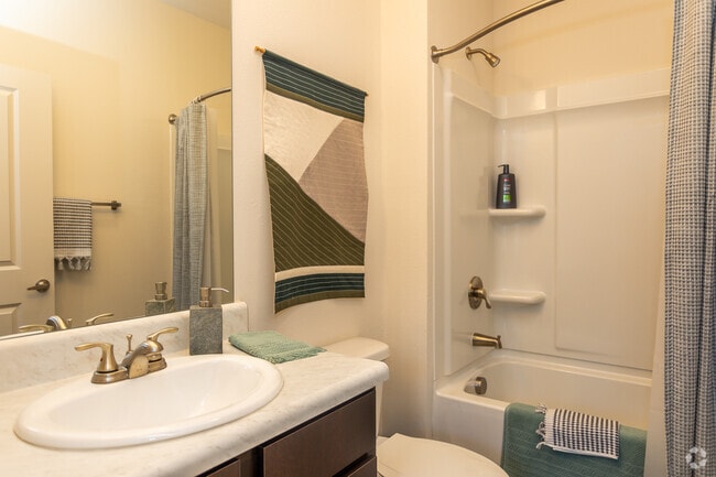 2BR,2BA