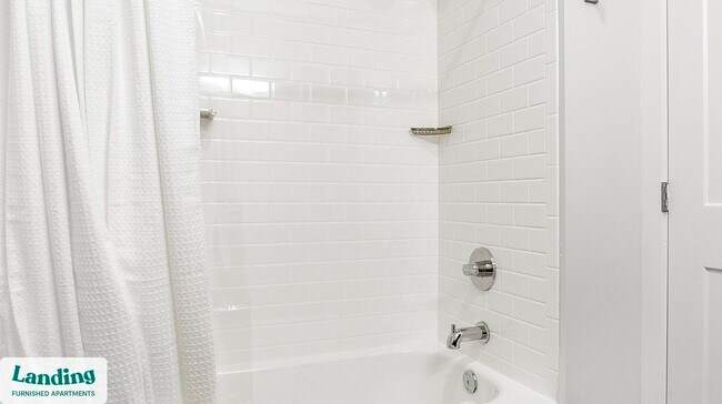 Photo - 9906 Runway Dr Unidad 2567-202