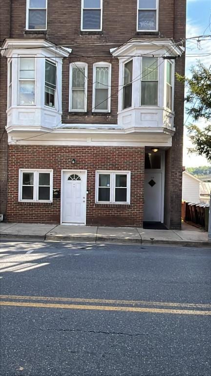 Photo - 6 S Virginia Ave