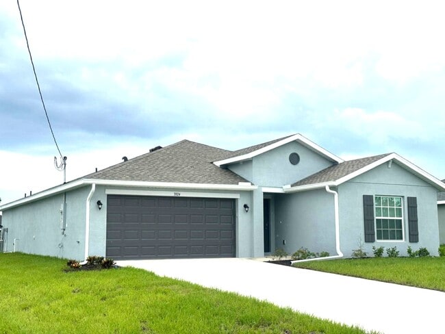 Photo - 3924 NE 17th Ave