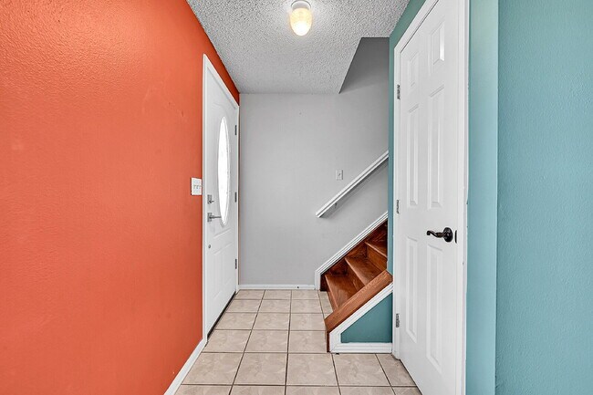 Photo - $2,200.95, $300 off the first month's rent, 4 Beds - 2 Bath, Single Family Home in Colorado Sprin...