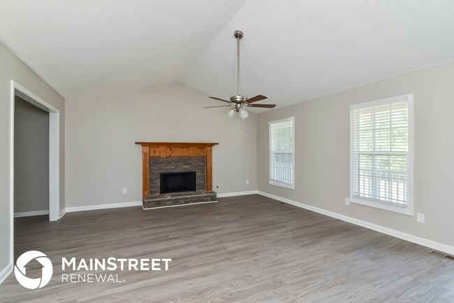 Photo - 63 Fielding Grove Dr