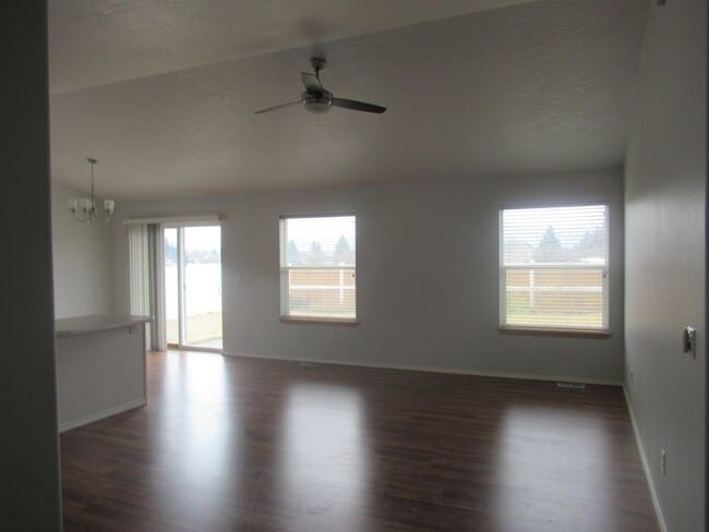 Photo - Beautiful home in Fieldstone Post falls
