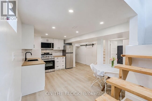 Photo - 34 Henley Crescent