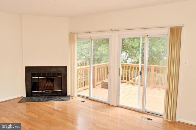 Photo - 3838 Angelton Ct