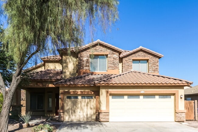 Building Photo - 7504 S 45th Dr