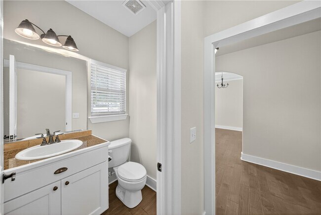 Photo - 1221 Chancery Ln