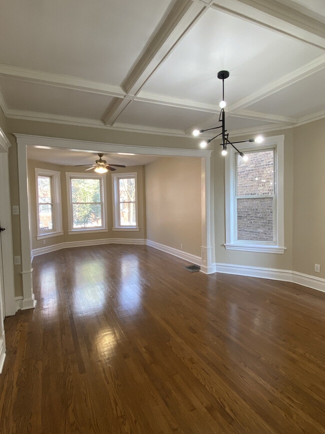 Photo - 3749 W Wrightwood Ave Unit 1