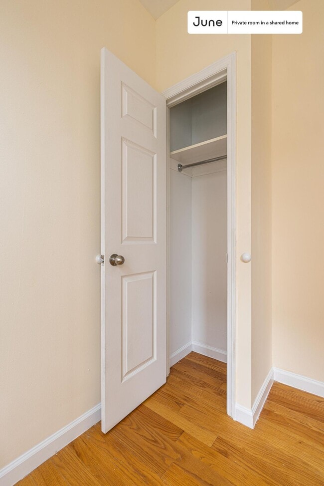 Photo - Room in Shared 4 bed/2 bath home Unidad A