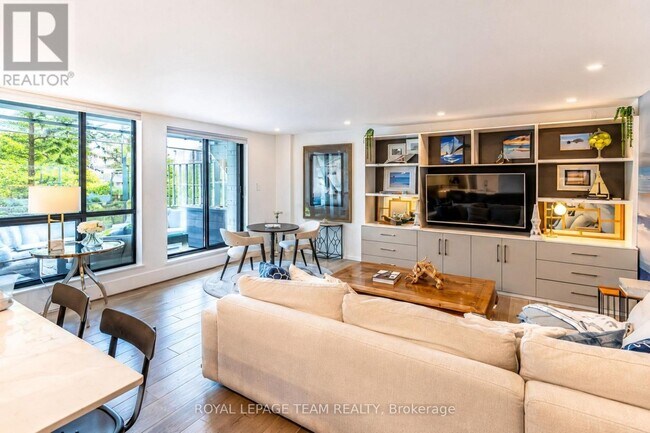 Photo - 15 Murray St Unit 2