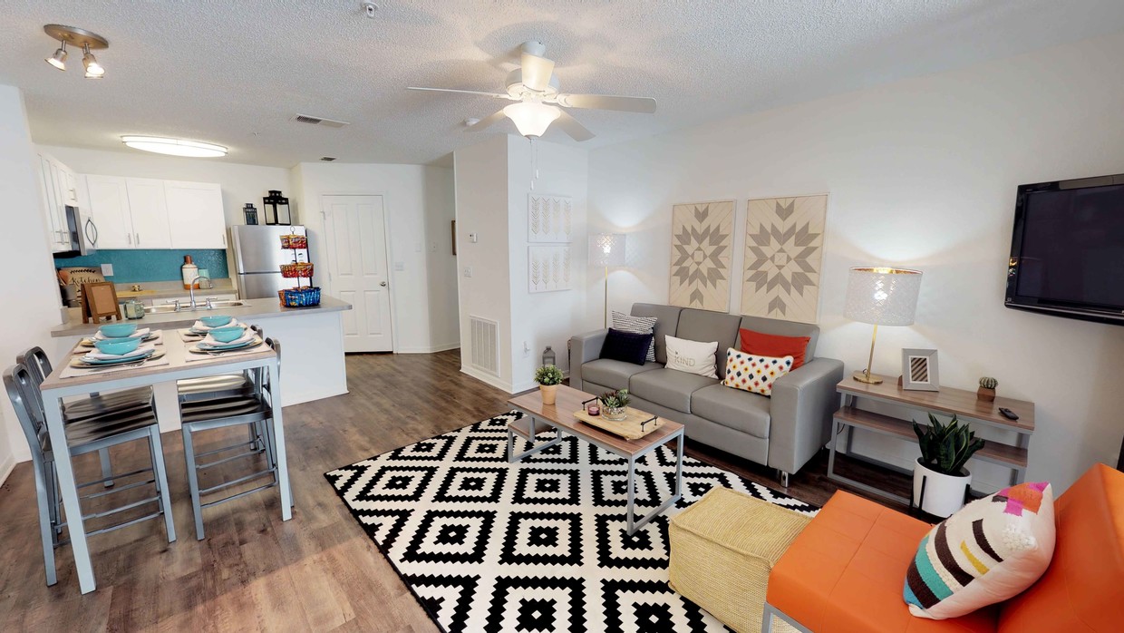 Photo - The Quarters Gainesville Apartments