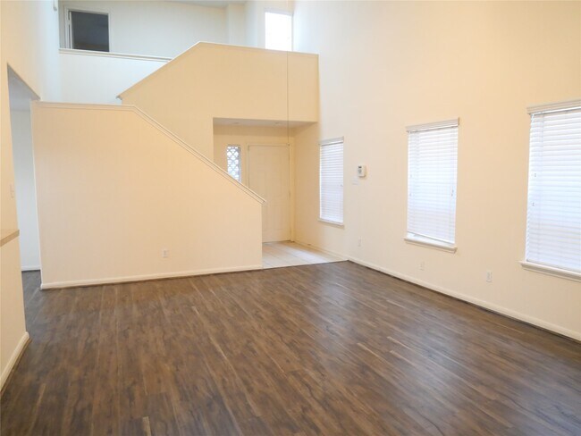 Photo - 14915 Aberdeen Meadow Lane