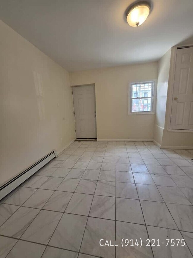 Photo - 149 Waverly St