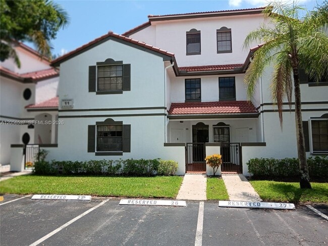 Building Photo - 401 SW 158th Terrace Unit 105