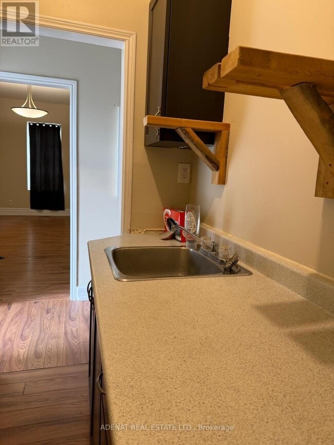 Photo - 19734 Airport Rd