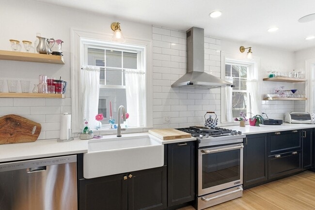 Photo - 31 High St Unit 1