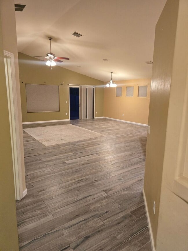 Photo - Beautiful 3 bedroom, 2 bath Home available