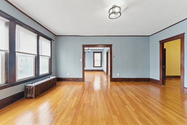466 Locust St Unit 2