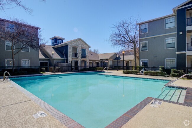 Building Photo - Trailside at Trinity Forest Rental