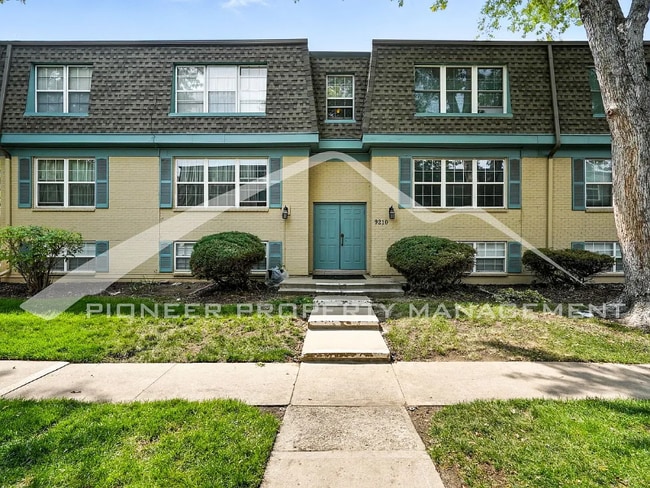 Building Photo - 9220 E Girard Ave Rental