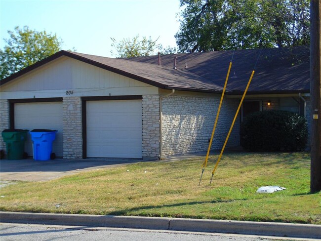 Photo - 205 2nd St Townhome