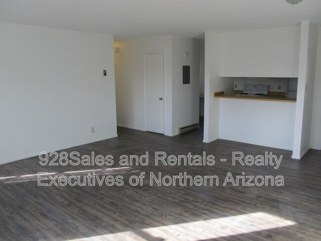 Photo - 1471 N San Francisco St Unit #9