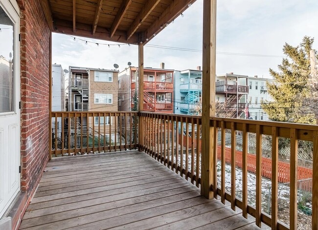 Photo - 324 Chelsea St Unit 3