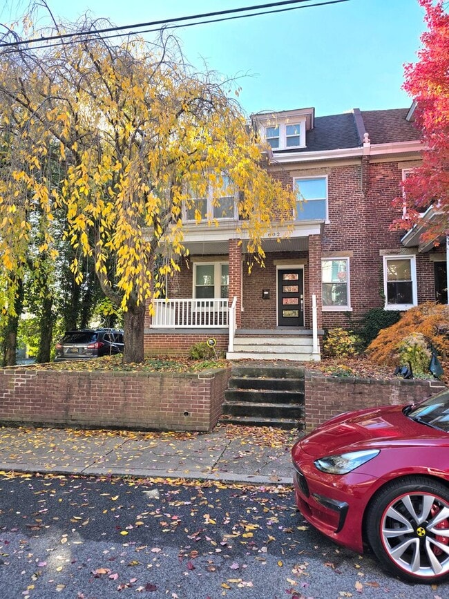 Photo - Gorgeous one of a kind 5 bedroom home fully updated