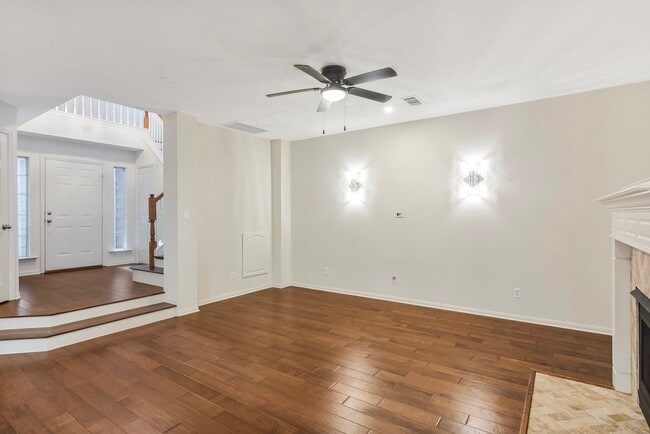 Photo - 76 S Piper Trace