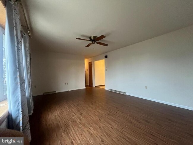 Photo - 335 Fairmount Ave