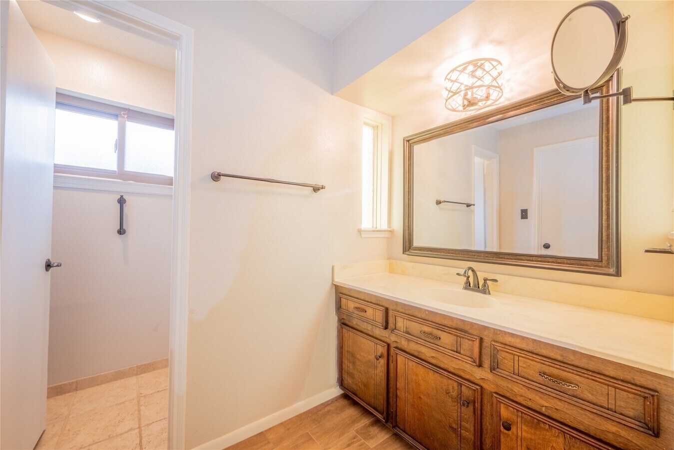Photo - 9202 Benning Dr