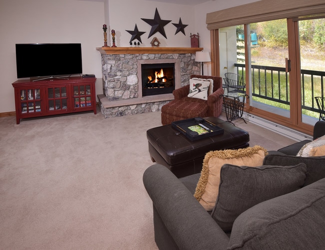 Photo - 50 Scott Hill Rd Unit 303