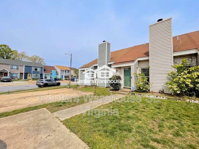 Photo - 445 Falling Ln