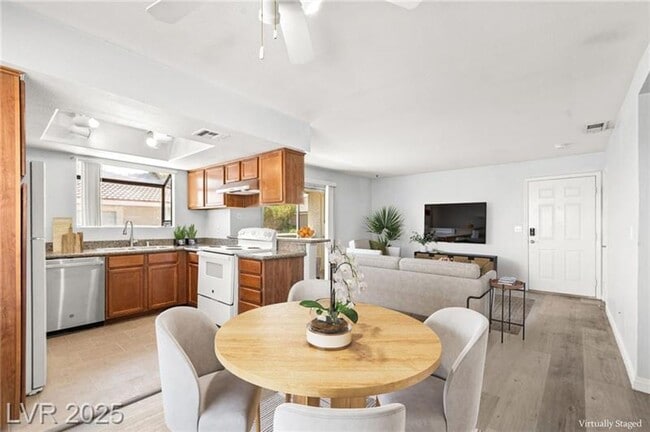 Photo - Stylish 2 Bedroom Condo in 89145