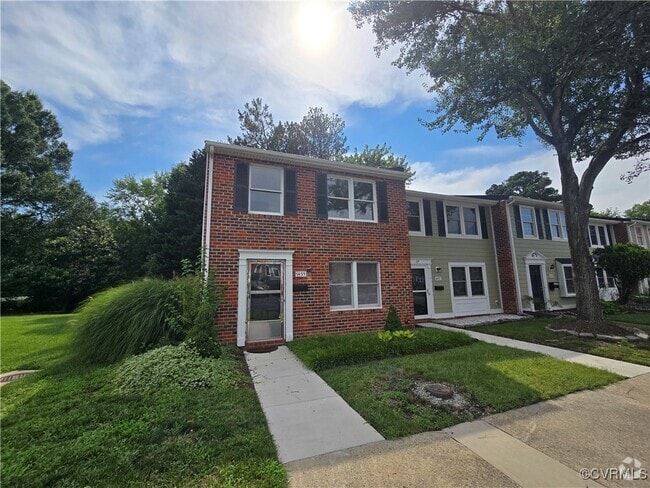 Building Photo - 9455 Greenhill Ct Rental