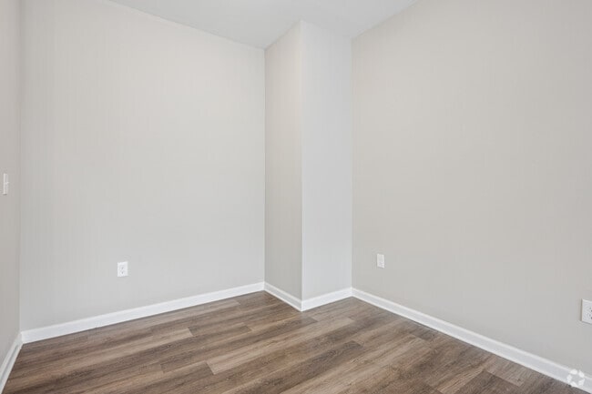 2BR, 2BA - 1,027SF - Dining Room