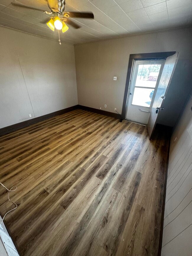 Photo - 11704 County Rd 6900