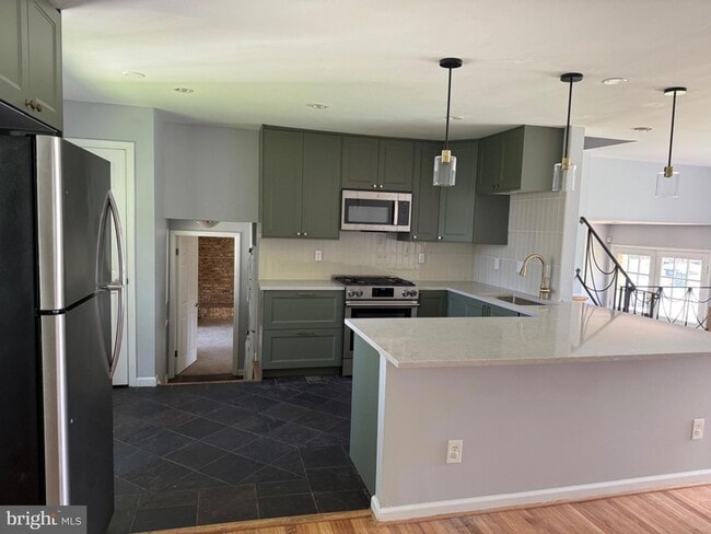 Photo - 7905 Esther Dr